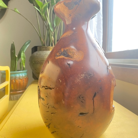 GORGEOUS Burl Wood Vase - Picture 8 of 9